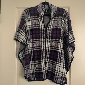Jones New York Zip Up Poncho Vest